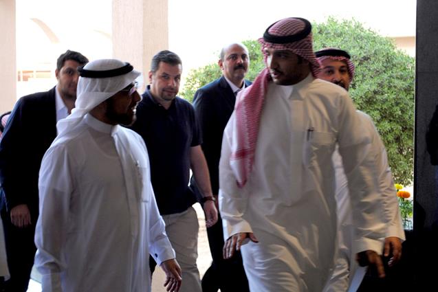 الأخبار الرئيسية د العوهلي يتفقد مشروع تجهيز عيادات طب الأسنان